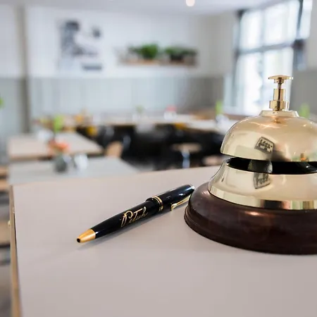 Boutiquehotel Petuh Am Hafen - Adults Only Flensburg