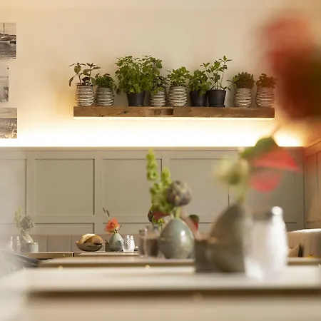 Boutiquehotel Petuh Am Hafen - Adults Only Hotel 4*