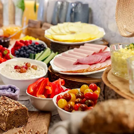 ホテル Boutiquehotel Petuh