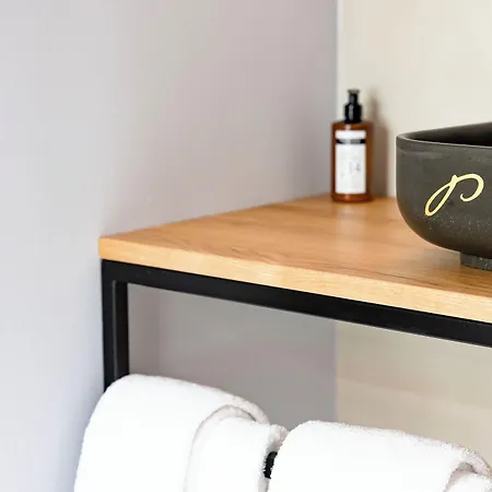 Boutiquehotel Petuh Am Hafen - Adults Only Otel
