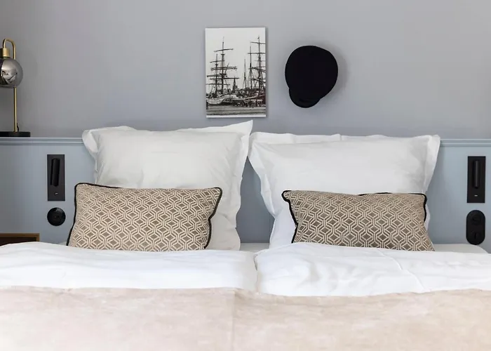 Hotel Boutiquehotel Petuh 4*